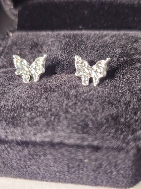 Delicate Butterfly 925 Sterling Silver Stud Earrings